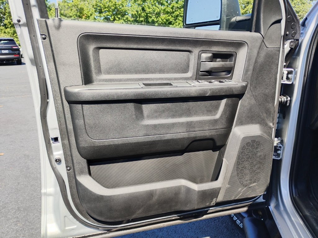New 2026 RAM 2500 Tradesman AWD/4WD image 19