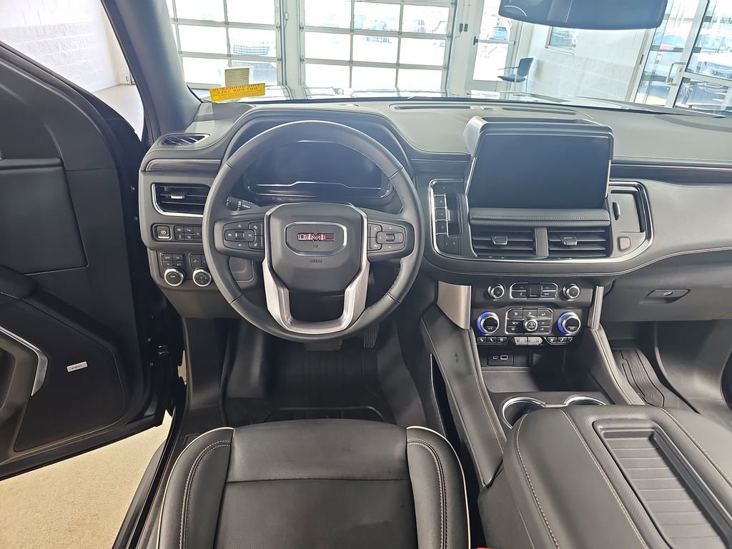 Certified 2024 GMC Yukon XL SLT w/ SLT Premium Package image 23