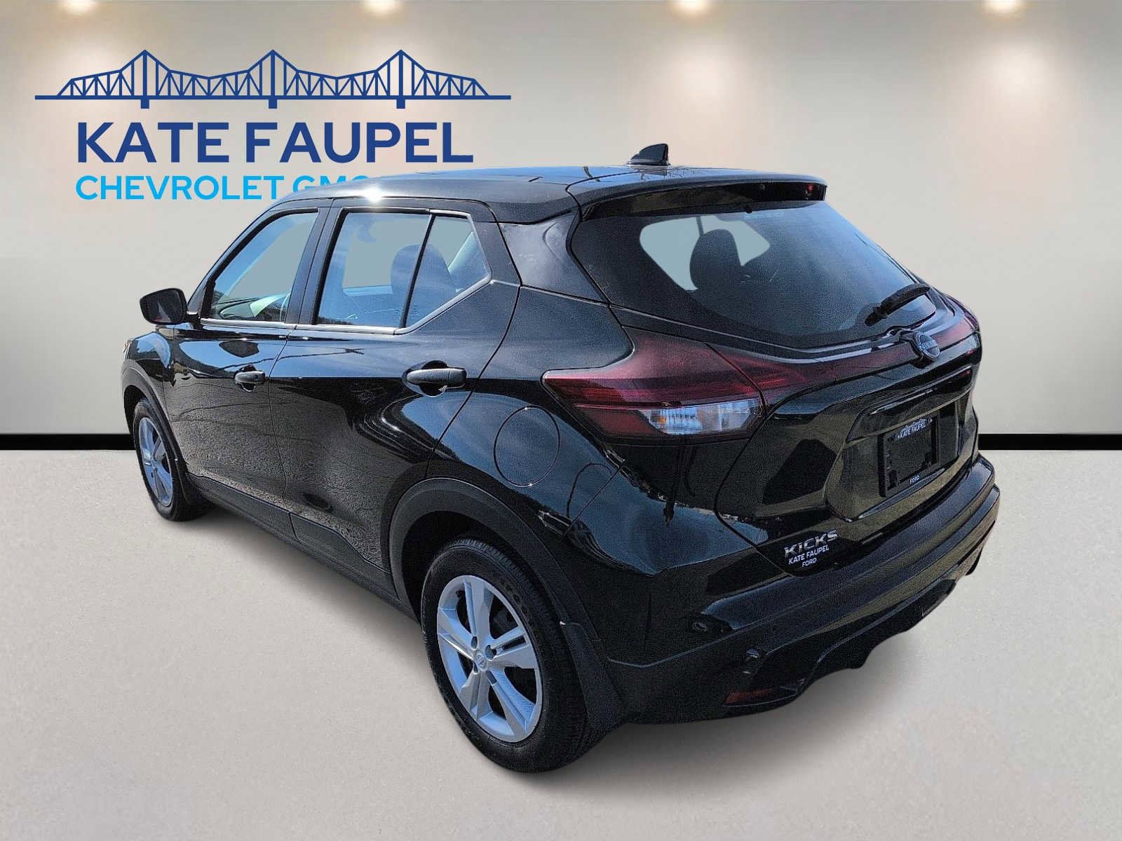 Used 2024 Nissan Kicks S image 5