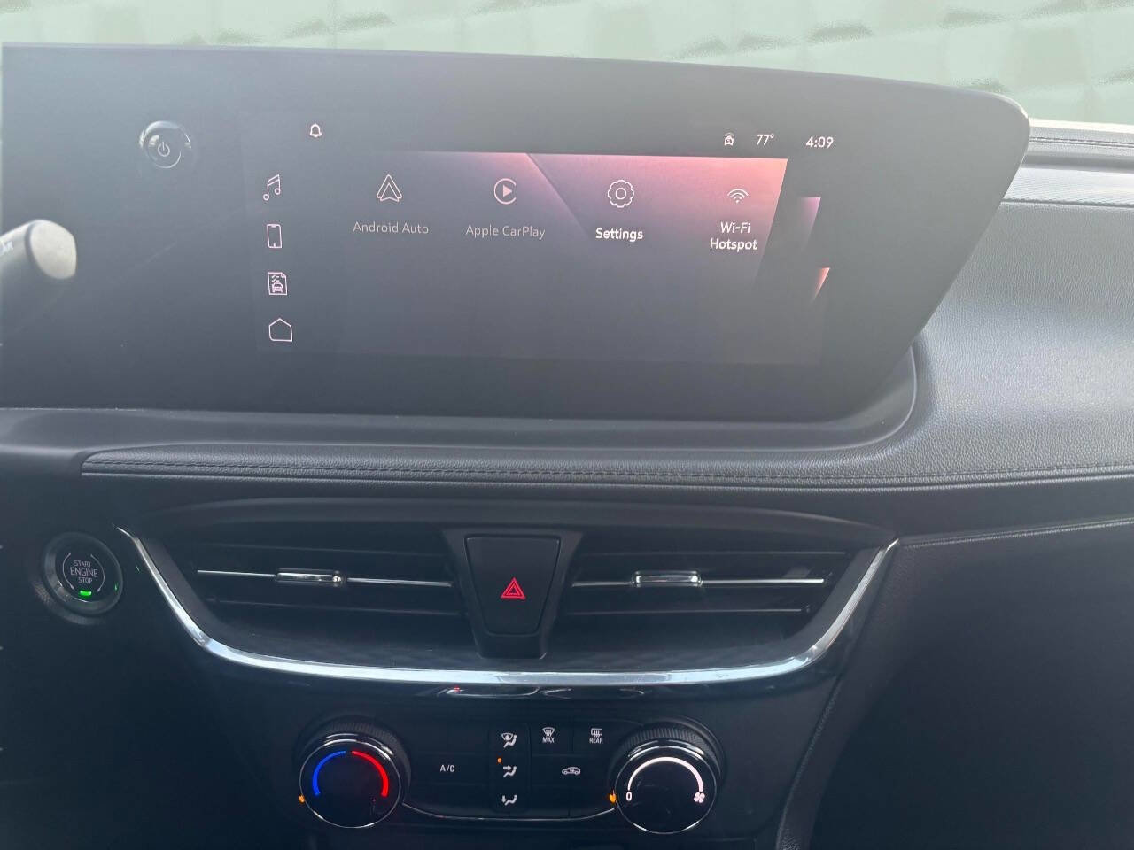 Used 2025 Buick Encore GX Preferred image 25