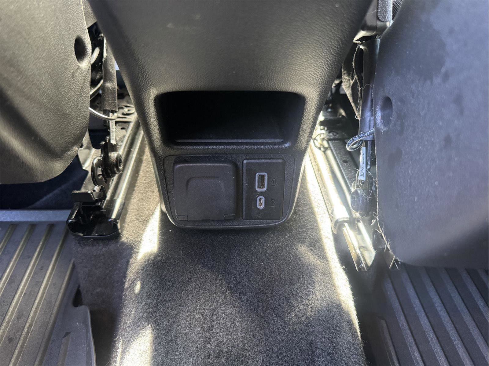 Used 2023 Chevrolet TrailBlazer LT w/ LPO, Blackout Package image 15