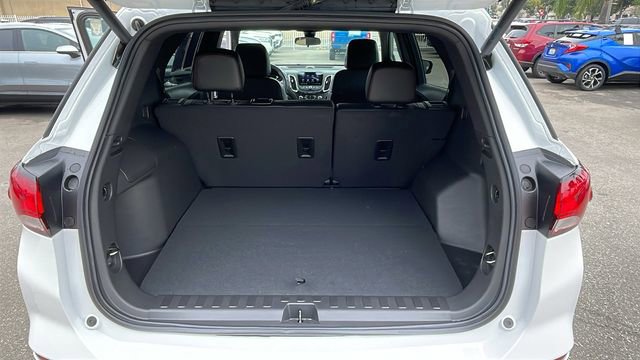 Used 2024 Chevrolet Equinox RS w/ RS Leather Package image 32