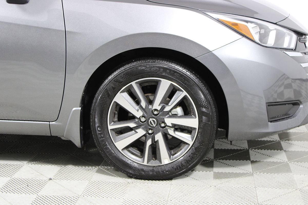Used 2024 Nissan Versa SV w/ Trunk Package FWD image 31