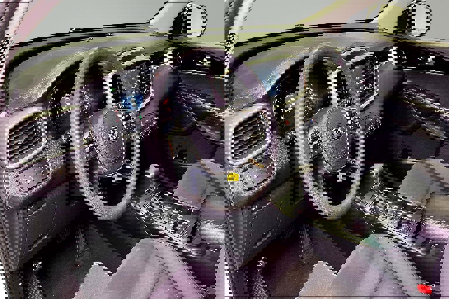 Used 2019 Kia Sorento LX image 17