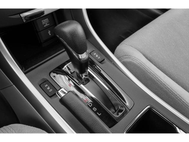 Used 2013 Honda Accord LX image 10