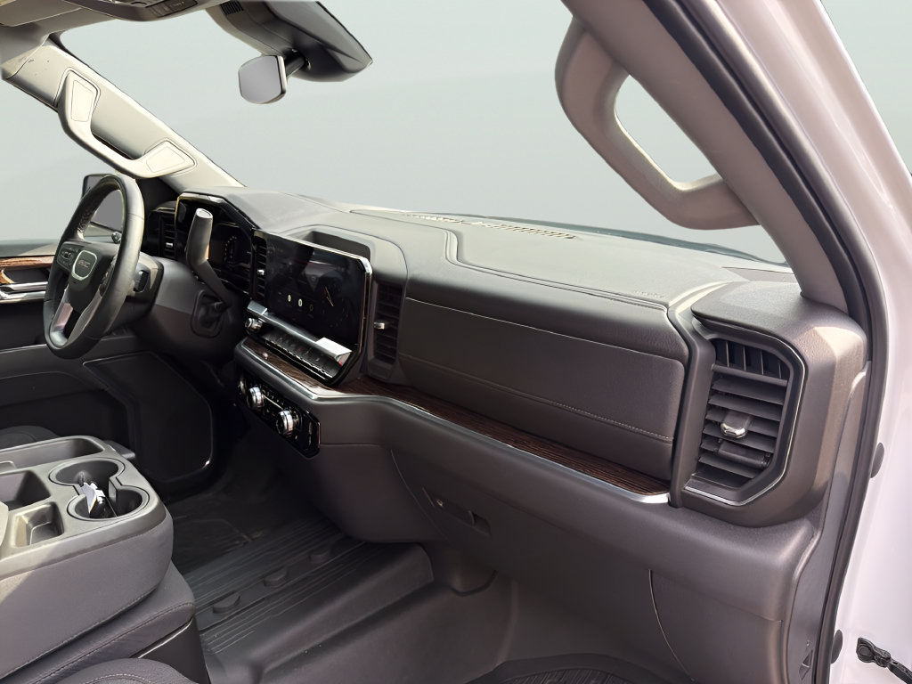 Used 2024 GMC Sierra 1500 Elevation RWD image 37