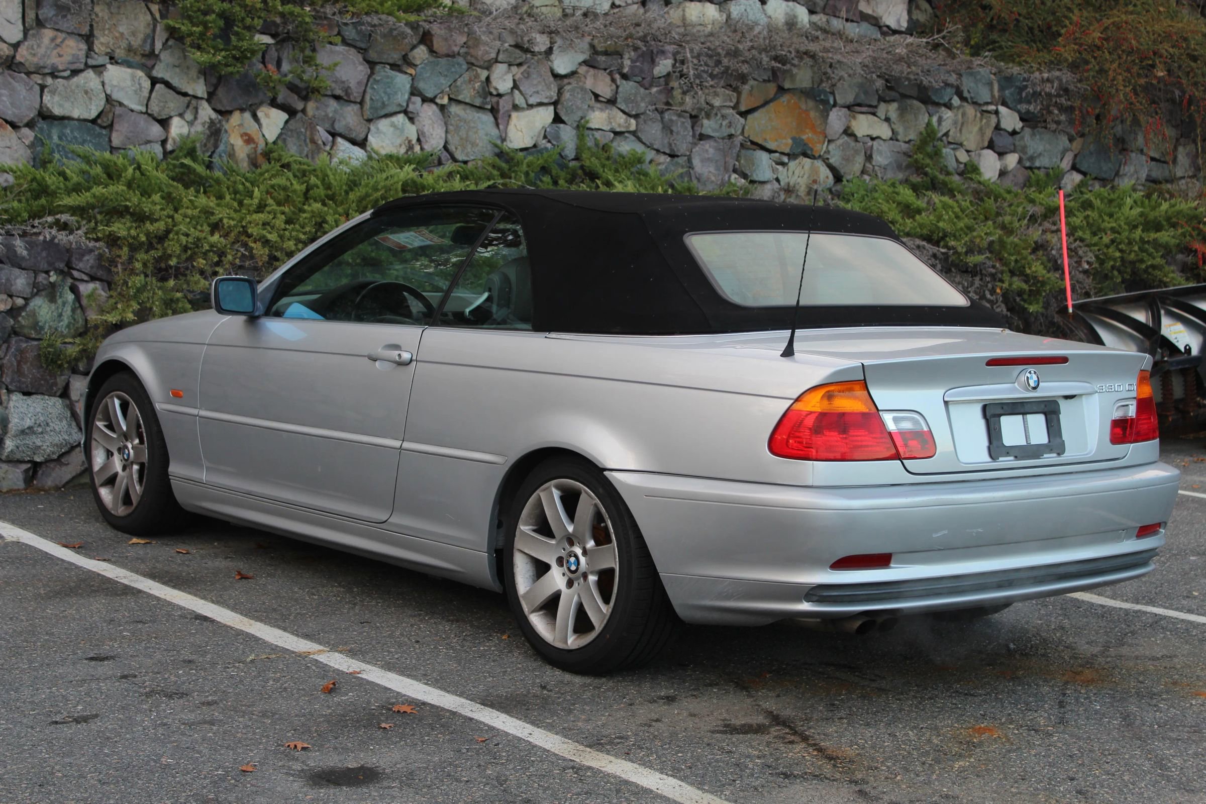 Used 2001 BMW 325Ci Convertible image 7