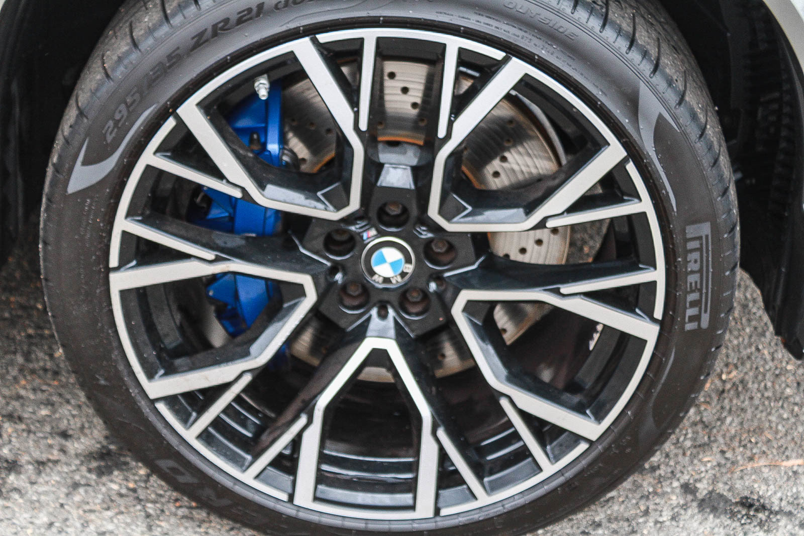 Used 2021 BMW X5 M w/ Executive Package AWD/4WD image 10