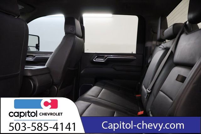 Used 2025 Chevrolet Silverado 3500 LTZ image 27