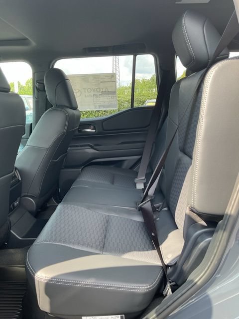 New 2027 Toyota Land Cruiser w/ Premium Package AWD/4WD image 18