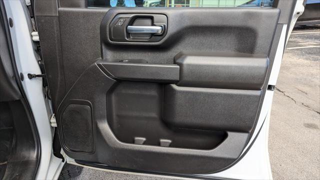 Used 2023 GMC Sierra 2500 Pro w/ Convenience Package image 22