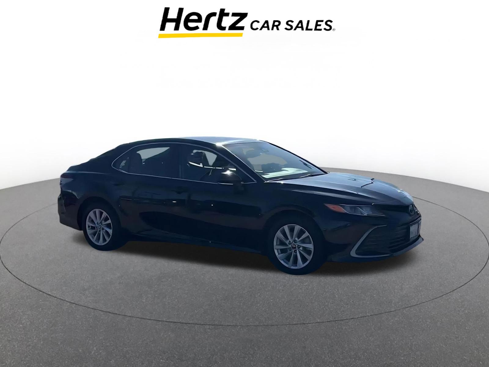 Used 2023 Toyota Camry LE FWD image 1