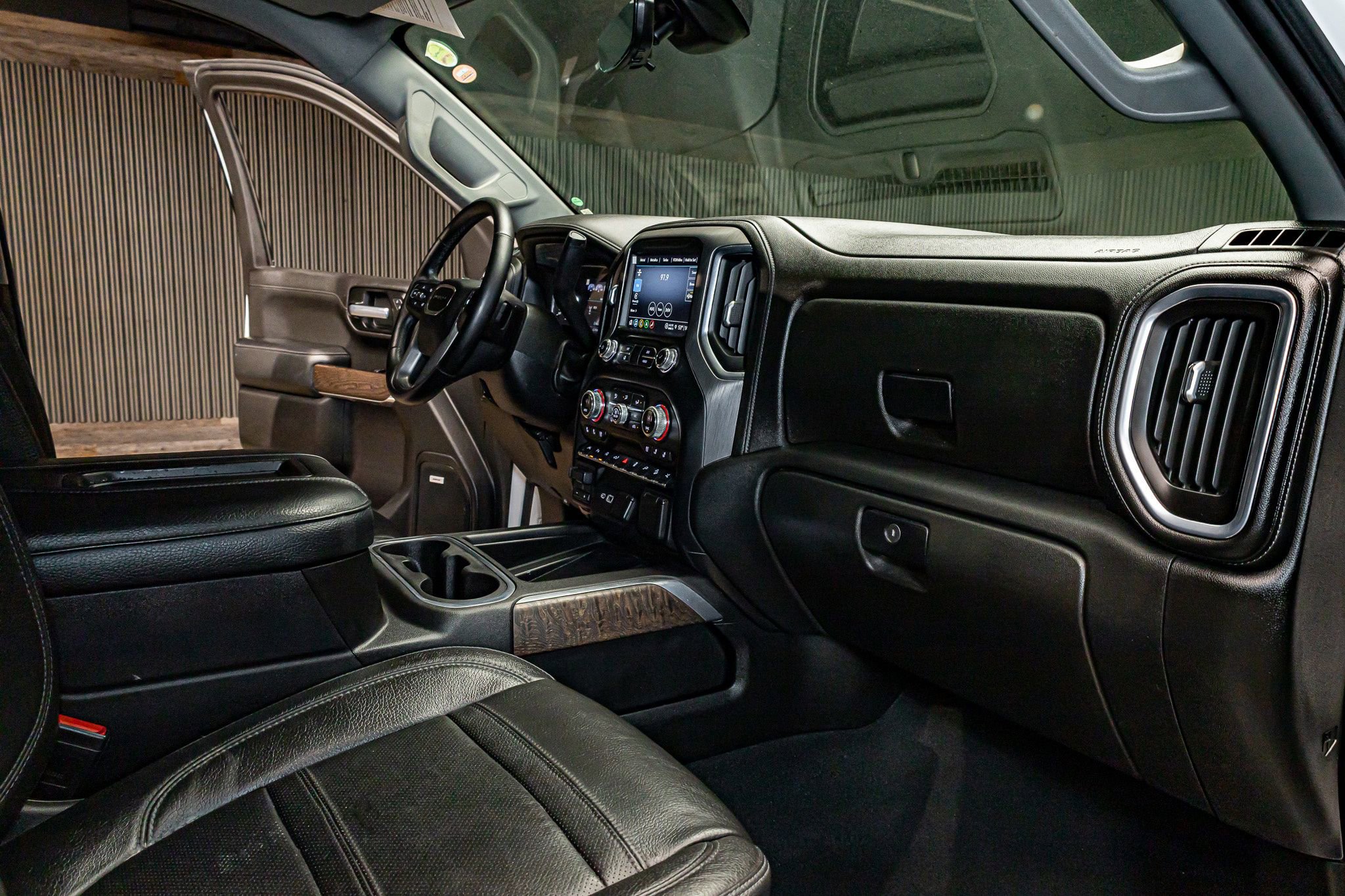 Used 2021 GMC Sierra 1500 Denali w/ Denali Ultimate Package image 13