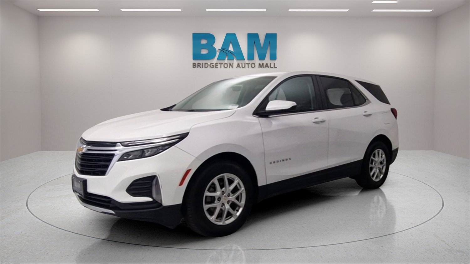 Certified 2022 Chevrolet Equinox LT w/ LPO, Floor Liner Package image 3