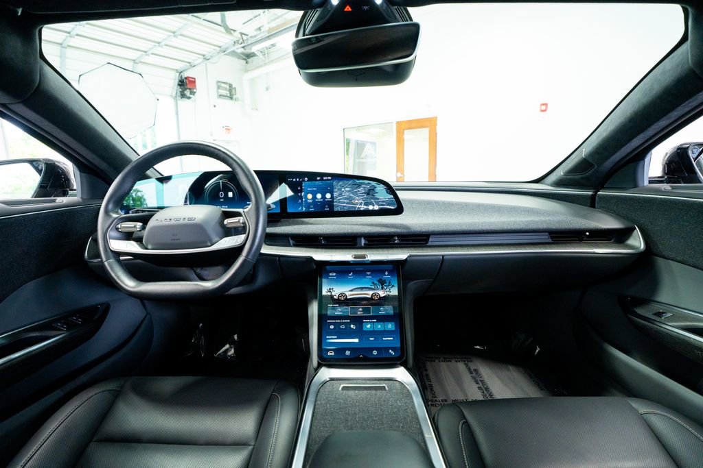 Used 2024 Lucid Air Pure RWD image 46