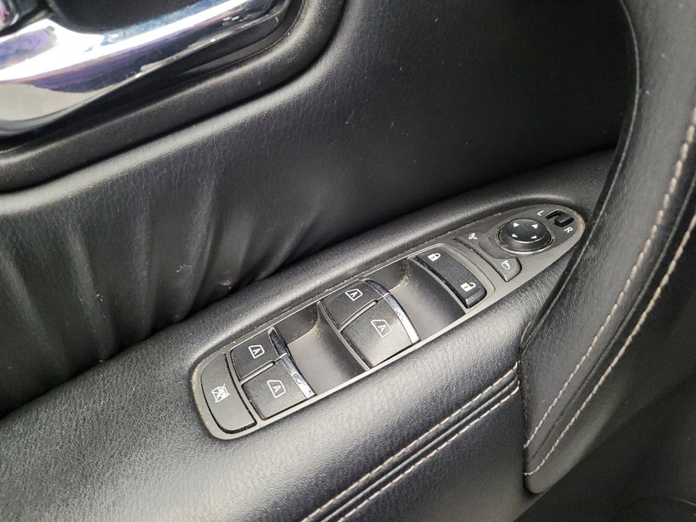 Used 2019 Nissan Armada SL w/ Premium Package RWD image 27