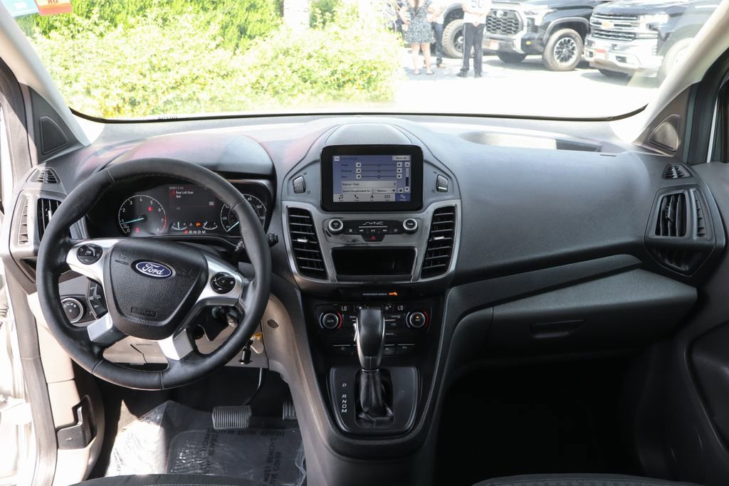Used 2019 Ford Transit Connect XLT image 28