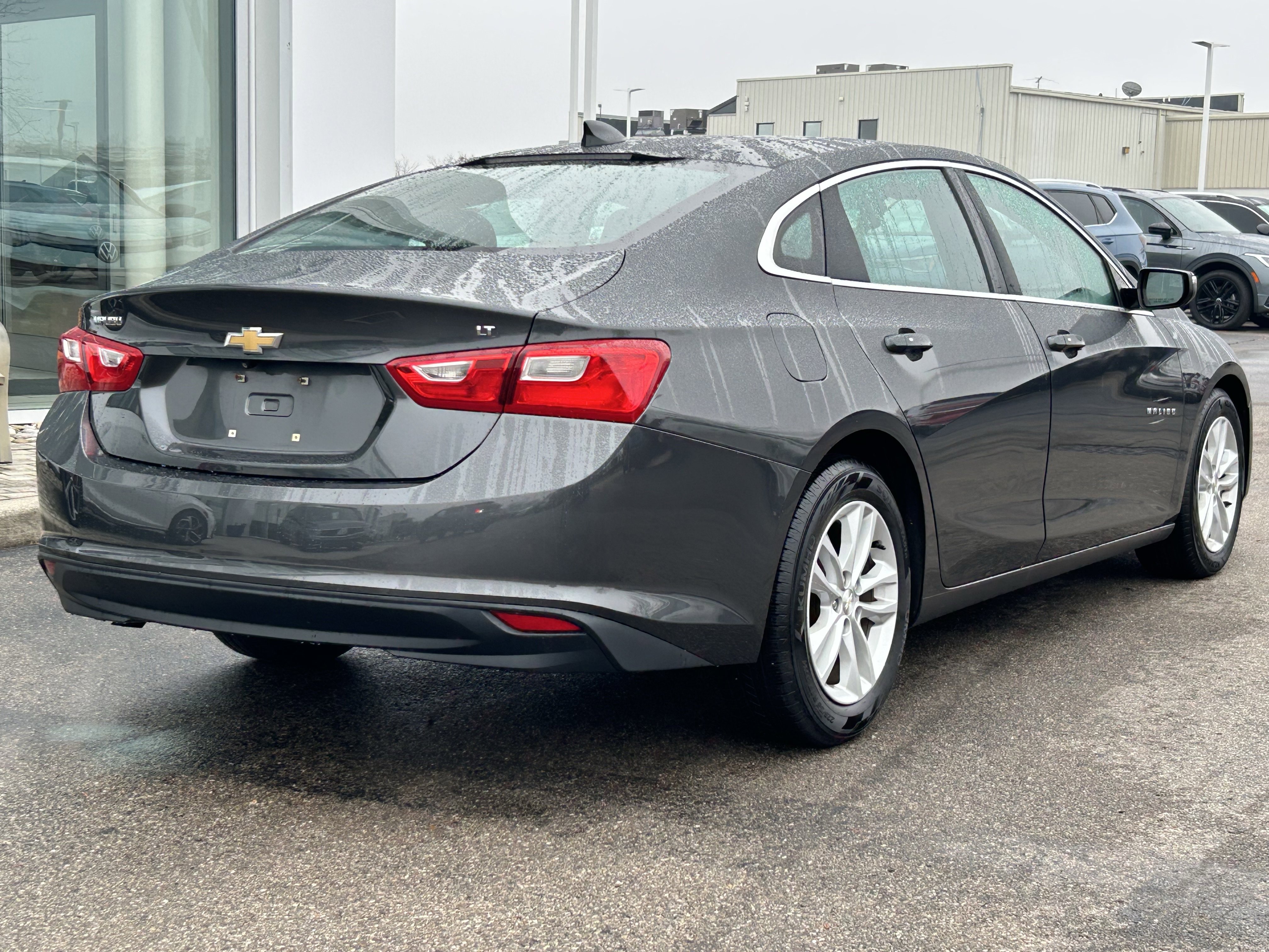 Used 2016 Chevrolet Malibu LT w/ Leather Package image 11