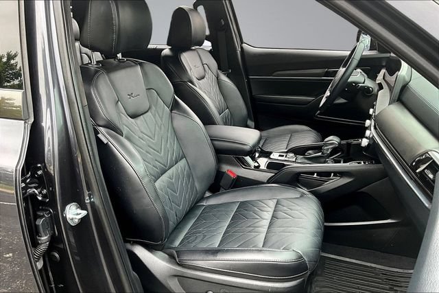 Certified 2025 Kia Telluride SX Prestige X-Line AWD/4WD image 30