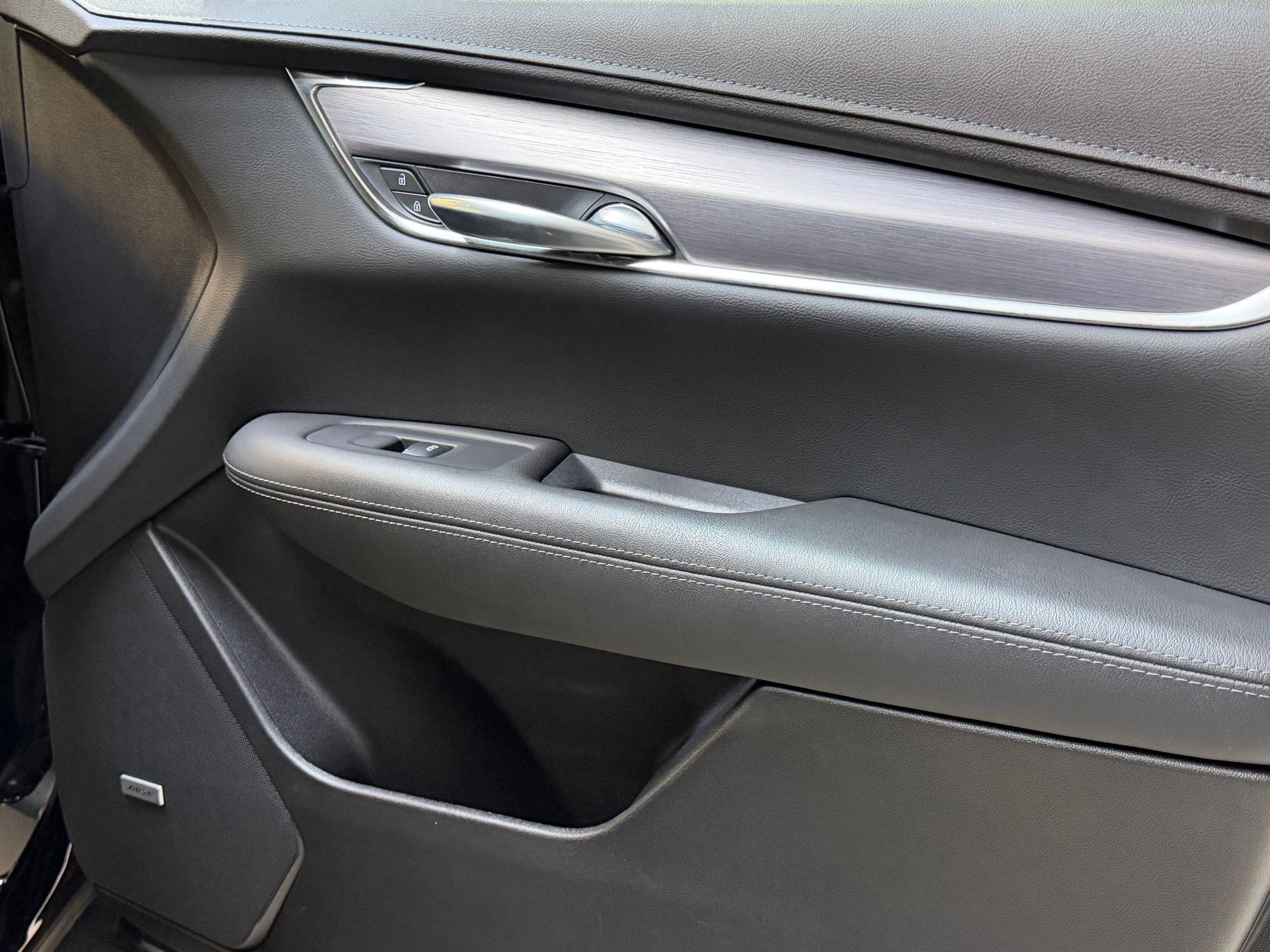 Certified 2022 Cadillac XT5 Luxury FWD image 46