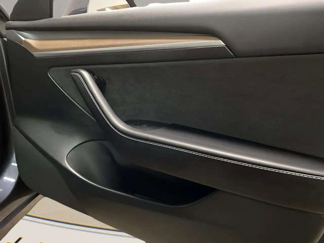 Used 2023 Tesla Model 3 Standard Range image 55