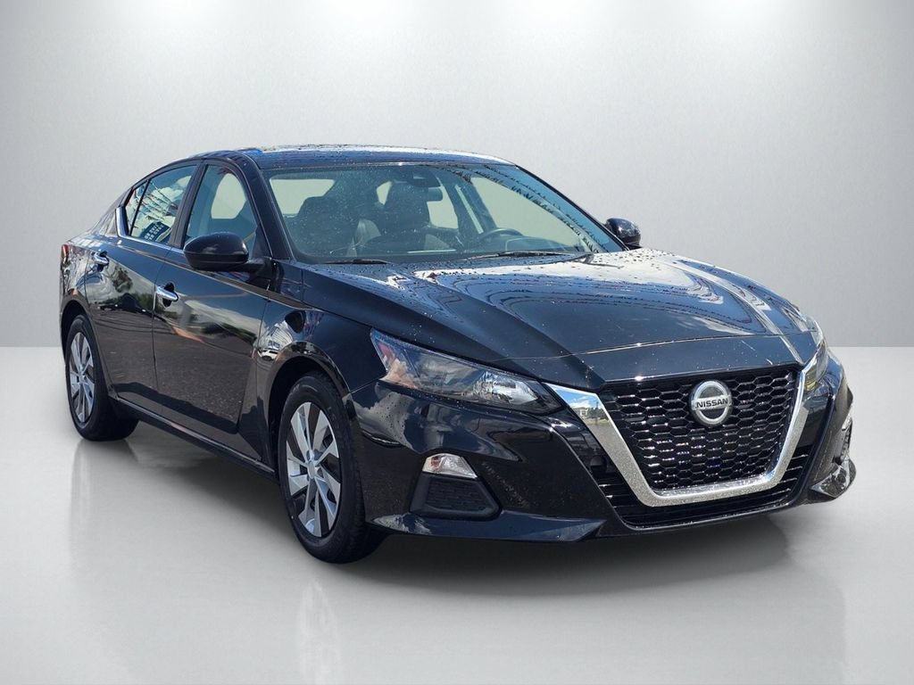 Used 2022 Nissan Altima 2.5 S FWD image 3