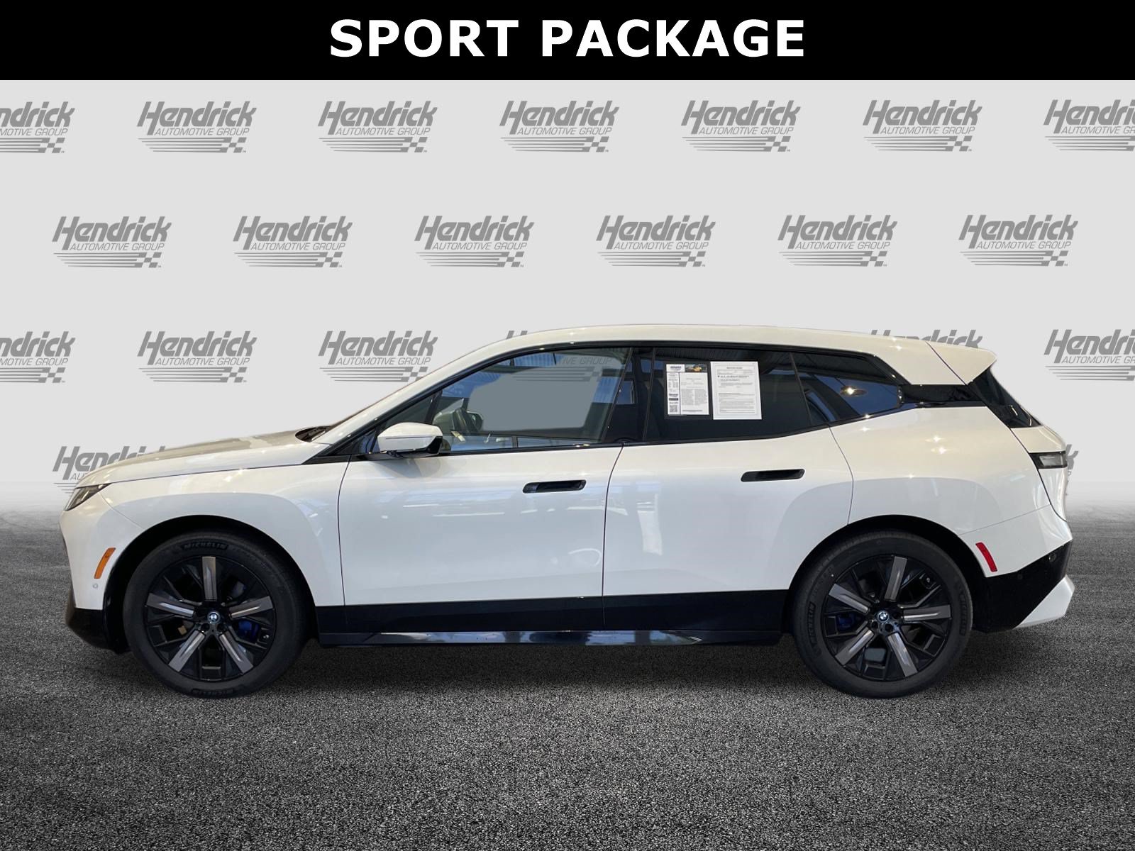 Used 2024 BMW iX xDrive50 AWD/4WD image 7