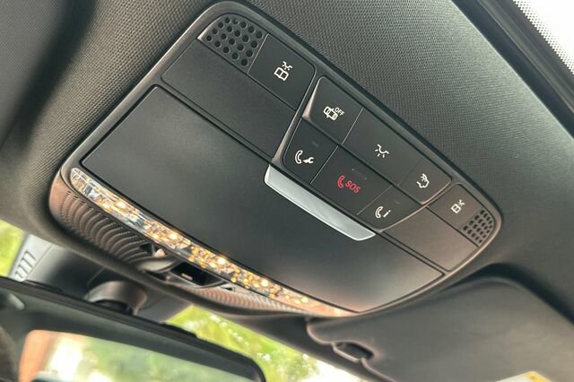 Used 2018 Mercedes-Benz C 300 4MATIC Sedan image 22