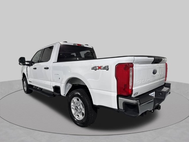 Used 2025 Ford F250 XLT AWD/4WD image 7