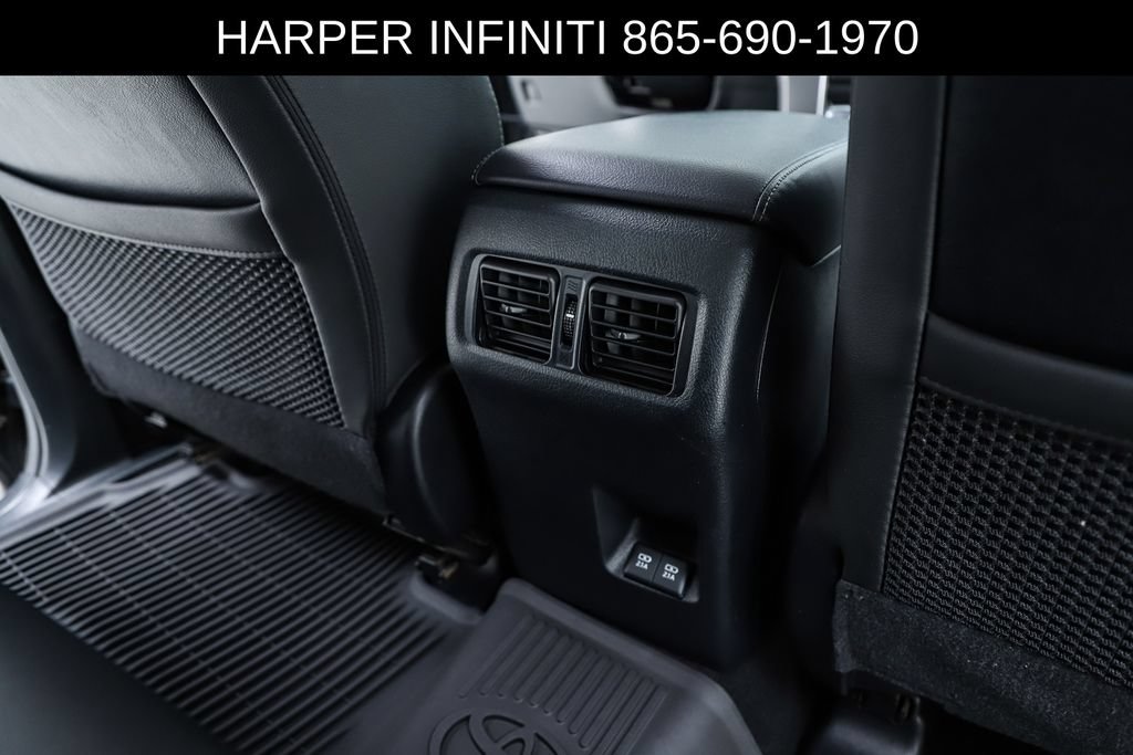 Used 2020 Toyota 4Runner SR5 Premium w/ Moonroof Package AWD/4WD image 38
