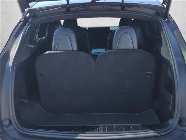 Used 2022 Tesla Model X Plaid image 5