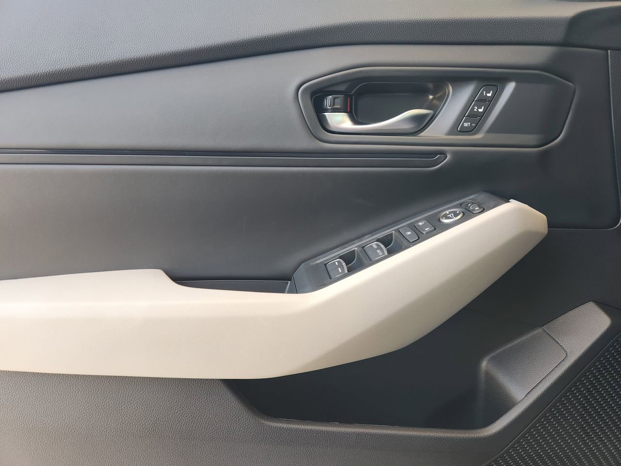 New 2026 Honda Accord EX-L image 16