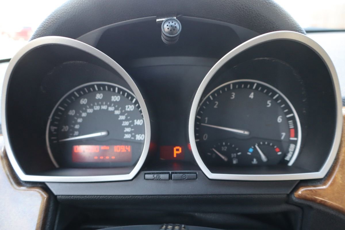 Used 2005 BMW Z4 3.0i image 27
