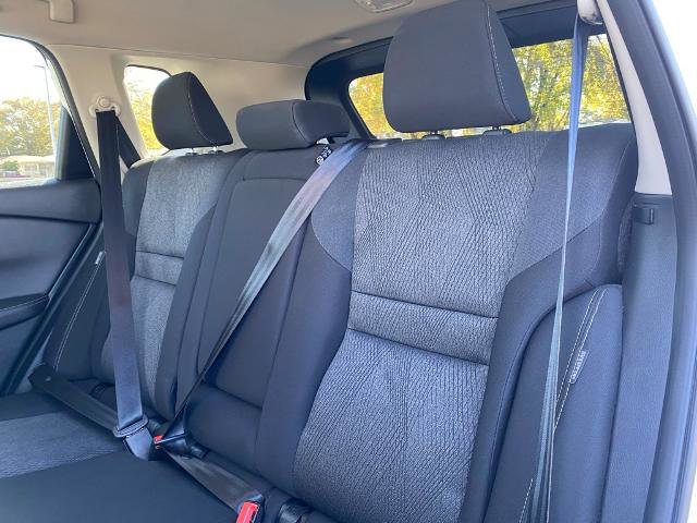 Used 2024 Nissan Rogue SV image 28