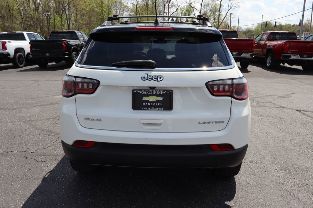 Used 2017 Jeep Compass Limited w/ Navigation Group AWD/4WD image 38