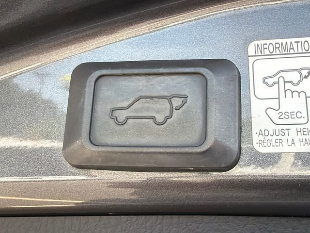 Used 2016 Toyota RAV4 XLE FWD image 19