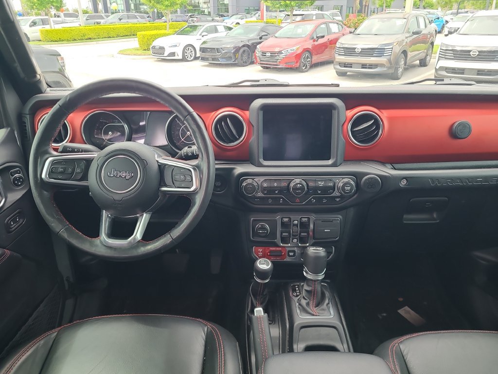 Used 2018 Jeep Wrangler Unlimited Rubicon AWD/4WD image 14