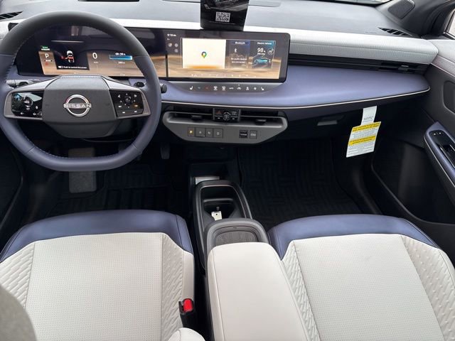 New 2026 Nissan Leaf Platinum+ w/ Cargo Package (Platinum+) image 2