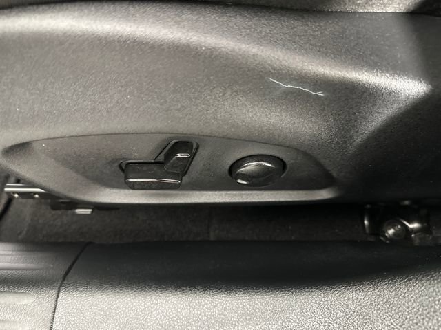 Used 2023 Jeep Compass Latitude w/ Sun and Sound Group image 21