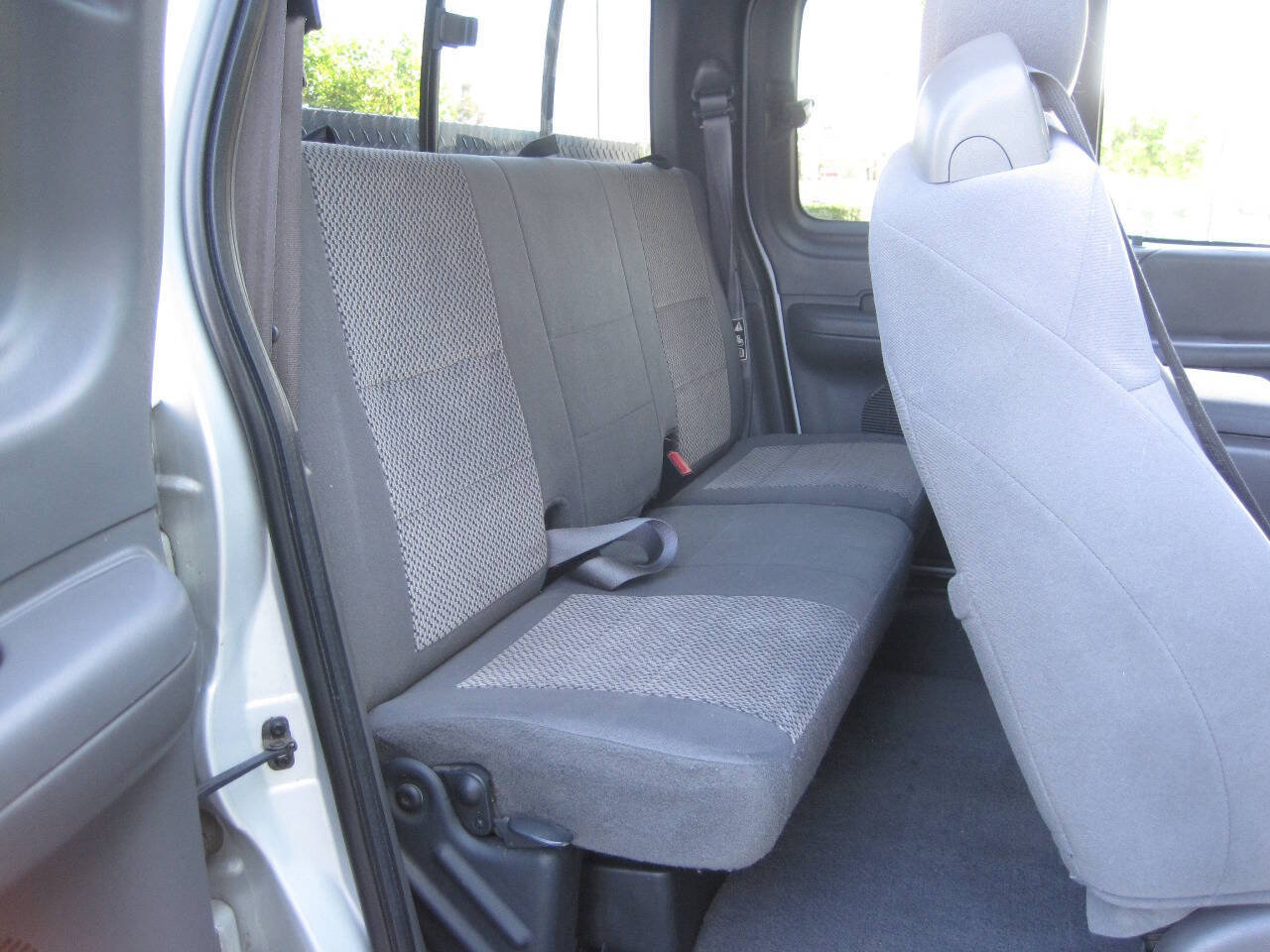 Used 2003 Ford F150 XLT RWD image 27