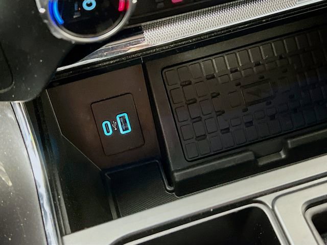 Used 2023 Ford F150 Lariat w/ Equipment Group 502A High image 34