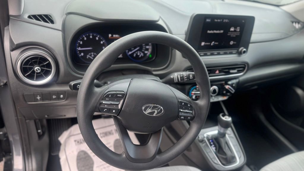 Used 2023 Hyundai Kona SEL w/ Cargo Package image 11