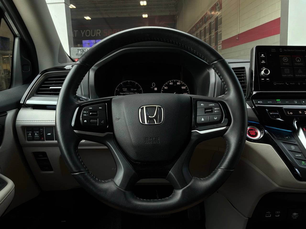 Used 2025 Honda Odyssey Touring image 46