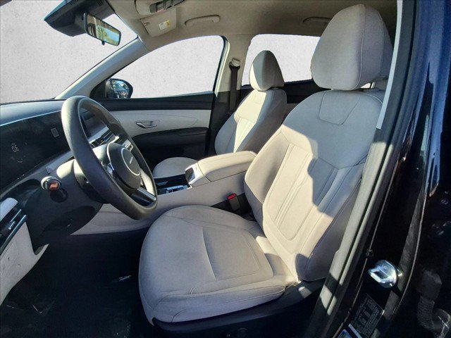 Used 2025 Hyundai Tucson SEL AWD/4WD image 16