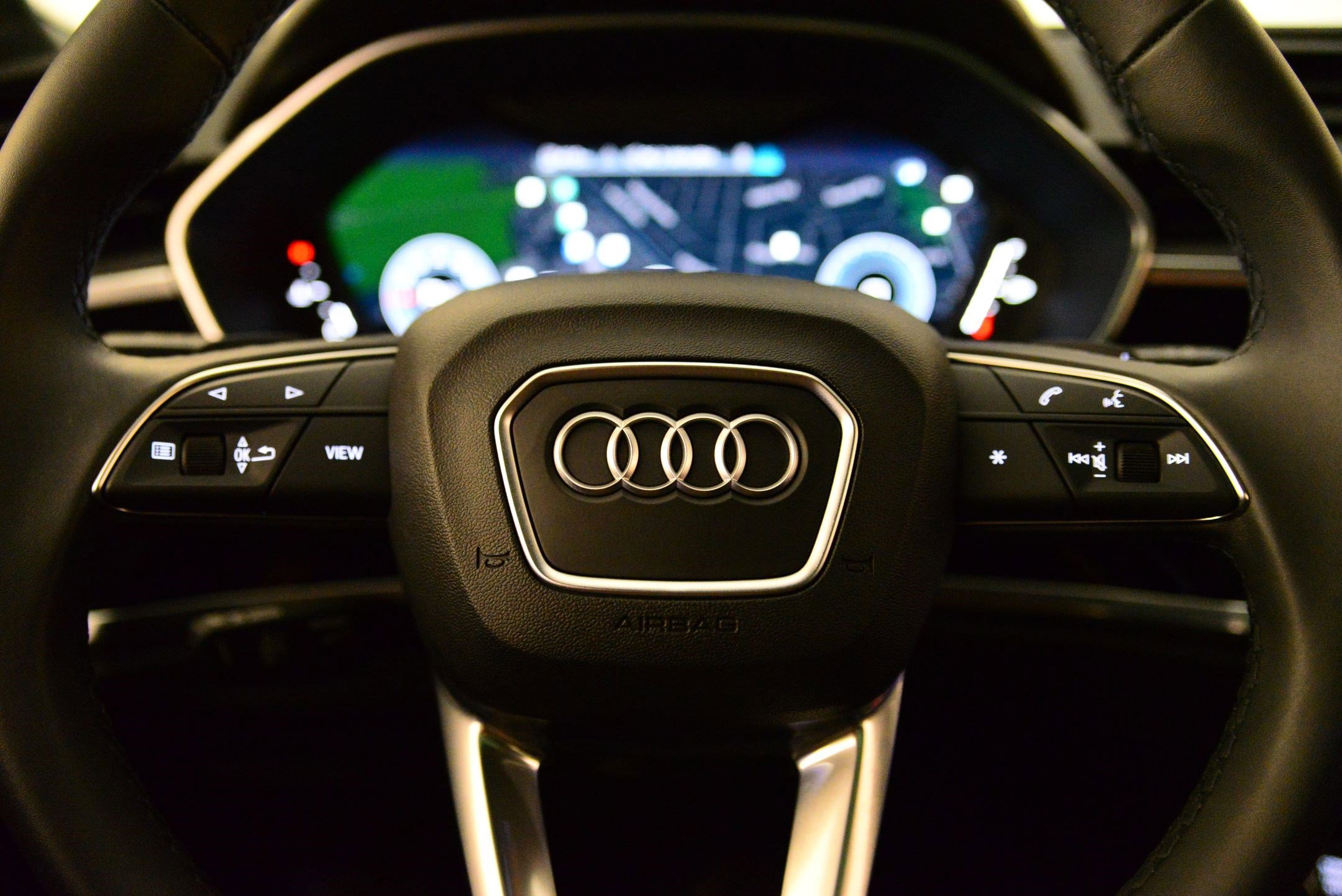 Certified 2025 Audi Q3 2.0T Premium Plus w/ Premium Plus Package image 13