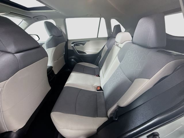 Used 2021 Toyota RAV4 XLE w/ Convenience Package AWD/4WD image 26