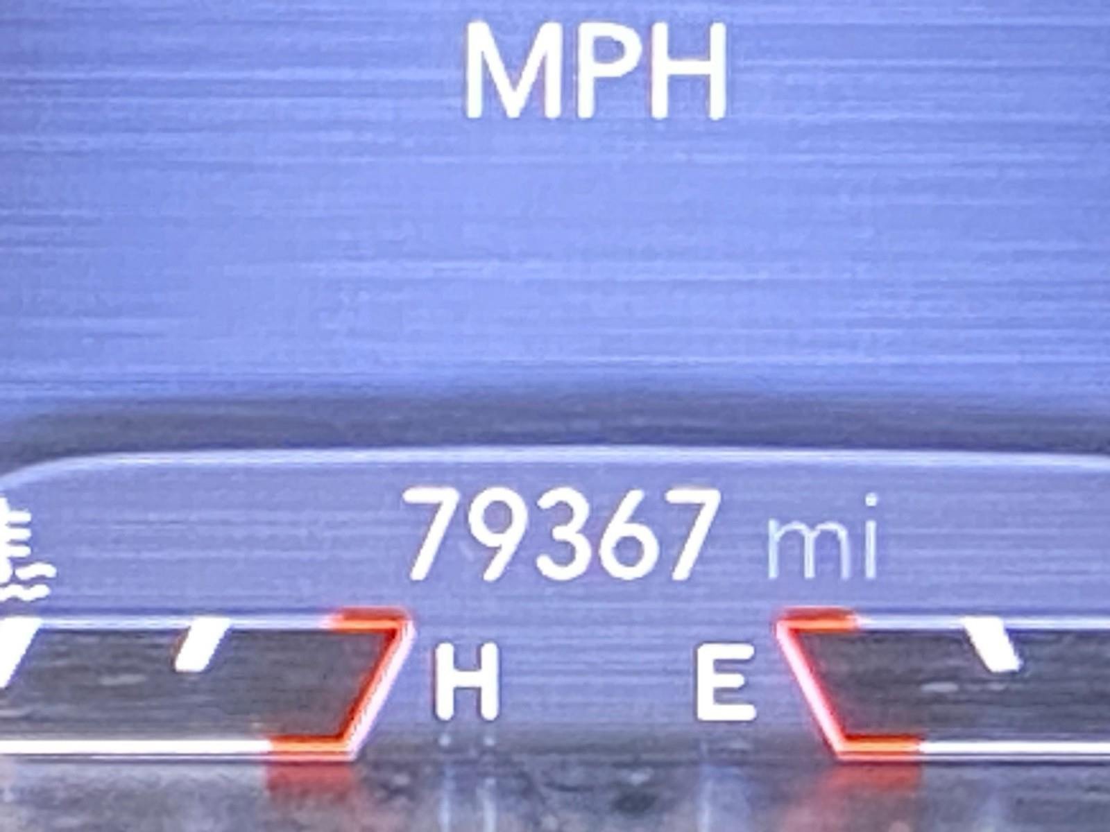 Used 2019 Jeep Cherokee Limited image 28