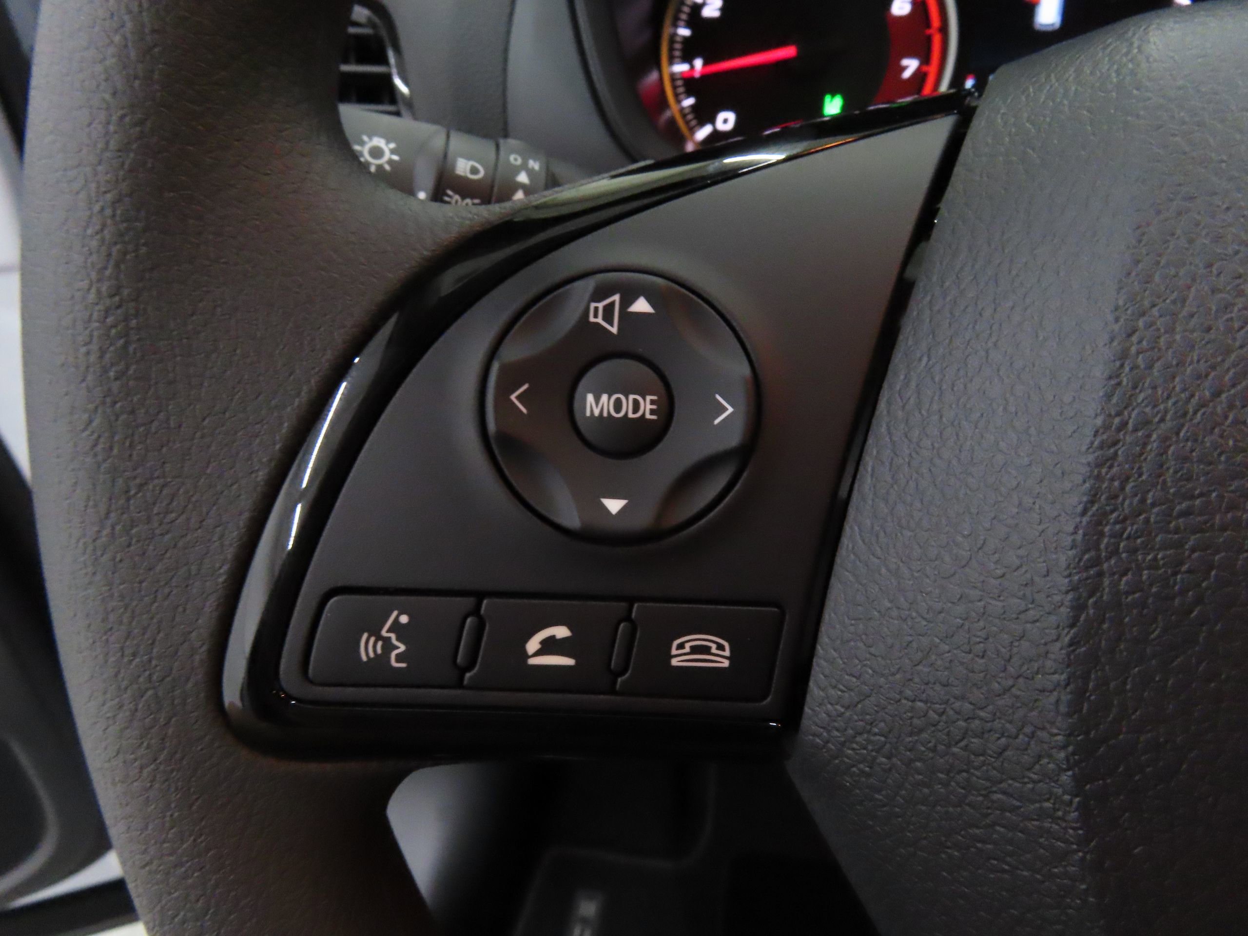 New 2026 Mitsubishi Eclipse Cross ES AWD/4WD image 12