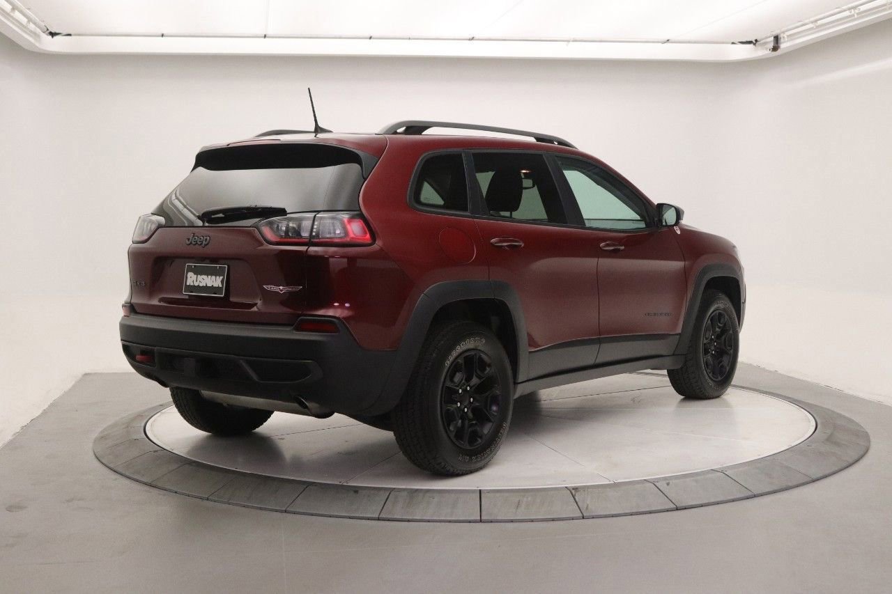 Used 2020 Jeep Cherokee Trailhawk w/ Cold Weather Group image 5