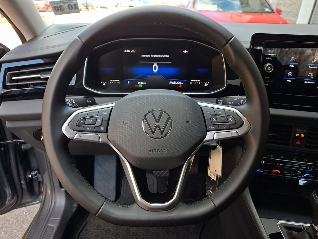 Used 2025 Volkswagen Jetta S image 17